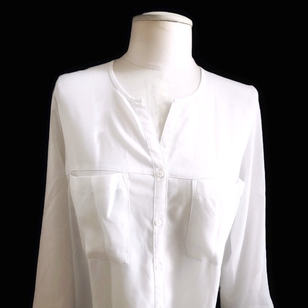 𝅺WHITE Mossimo billowy button down blouse with roll cuff sleeves size small EUC - Picture 2 of 7